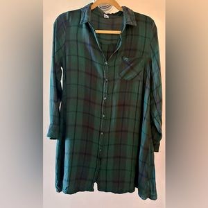 Women’s - Old Navy - Size Large - Green Plaid Top